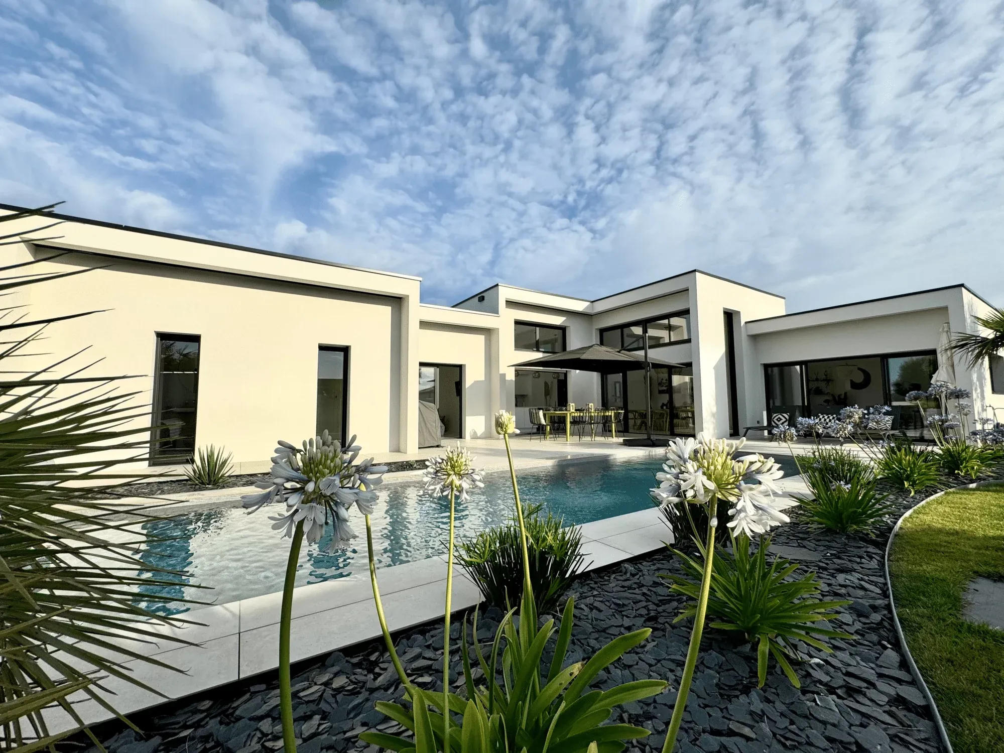 Une maison construite par MBMO, avec piscine