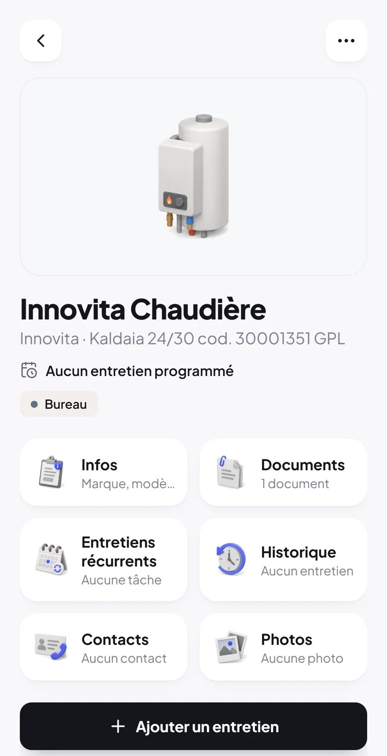 Fiche de l'équipement « Innovita Chaudière » : marque et modèle, pièce (Bureau), et accès aux infos, documents, entretiens récurrents, historique, contacts et photos.