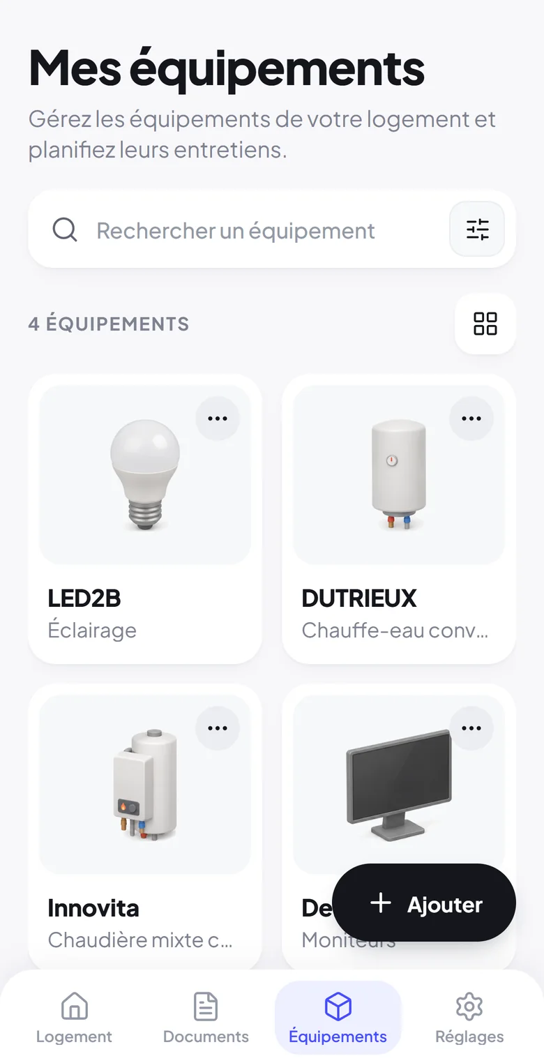 Écran « Mes équipements » : recherche et grille de 4 équipements illustrés (éclairage LED2B, chauffe-eau DUTRIEUX, chaudière Innovita, moniteur Dell).